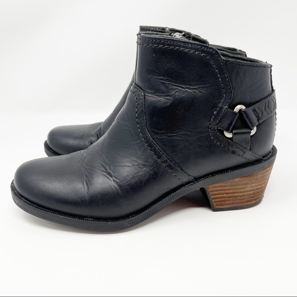 Teva Shoes - Teva Foxy Leather Waterproof Black Booties Size 6.5